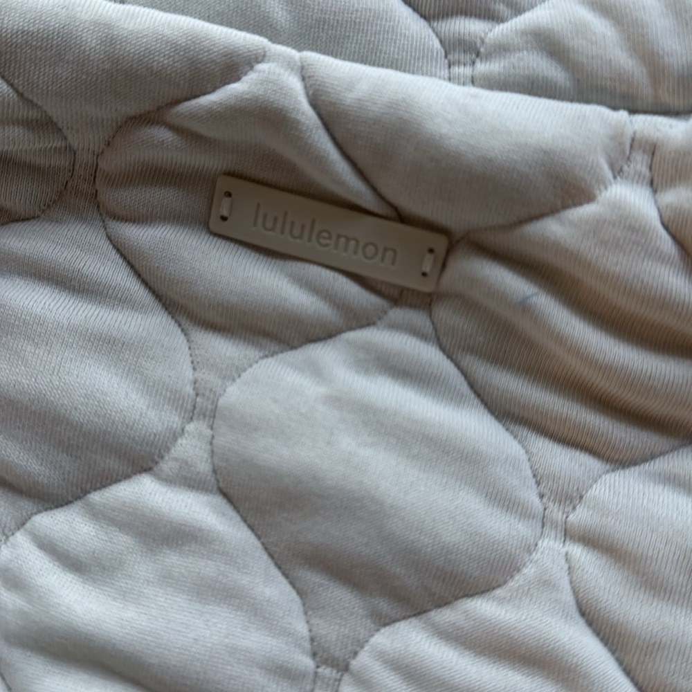 lululemon athletica White Quilted Sweatshirt - Picture 9 of 9